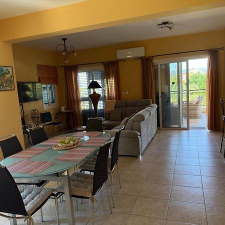 Sandy Beach Villa Polis Esterno foto